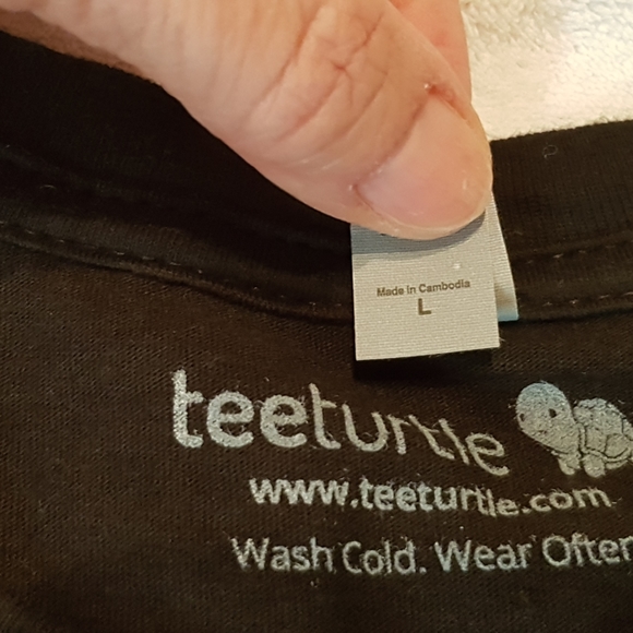 Teeturtle T-Shirt - Picture 2 of 2